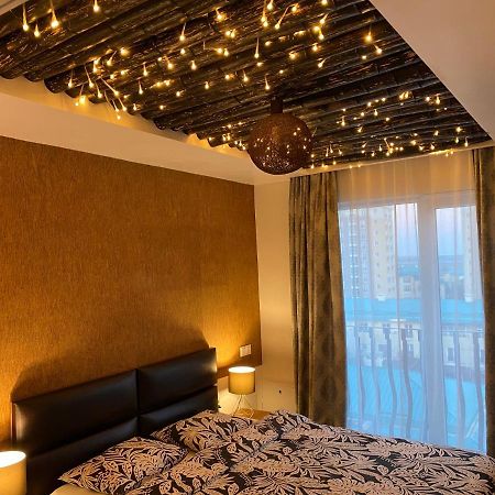Sunny Deluxe Apartment Cosmopolis Stefanestii de Jos Zewnętrze zdjęcie