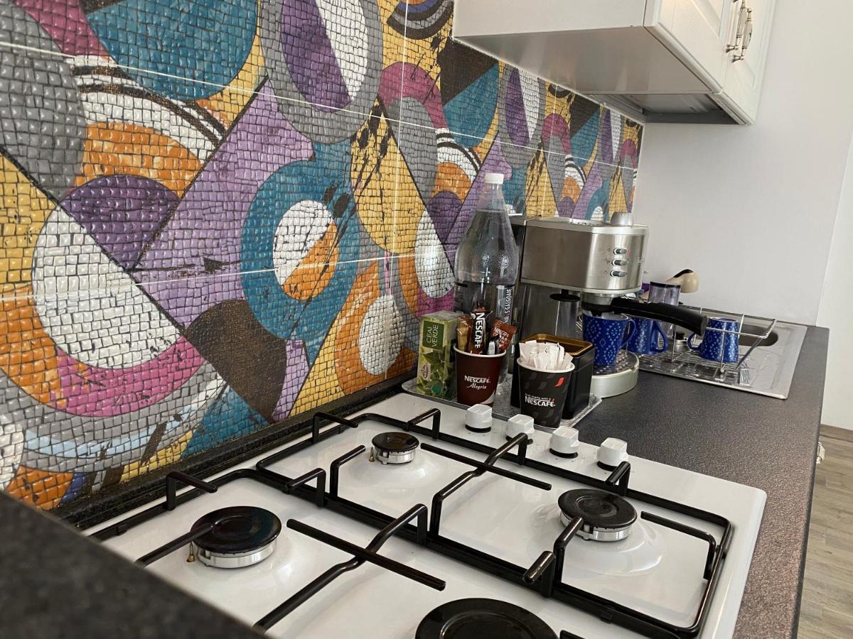 Sunny Deluxe Apartment Cosmopolis Stefanestii de Jos Zewnętrze zdjęcie