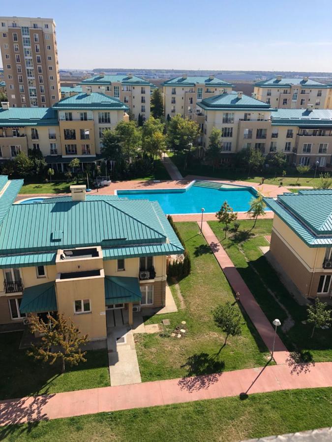Sunny Deluxe Apartment Cosmopolis Stefanestii de Jos Zewnętrze zdjęcie