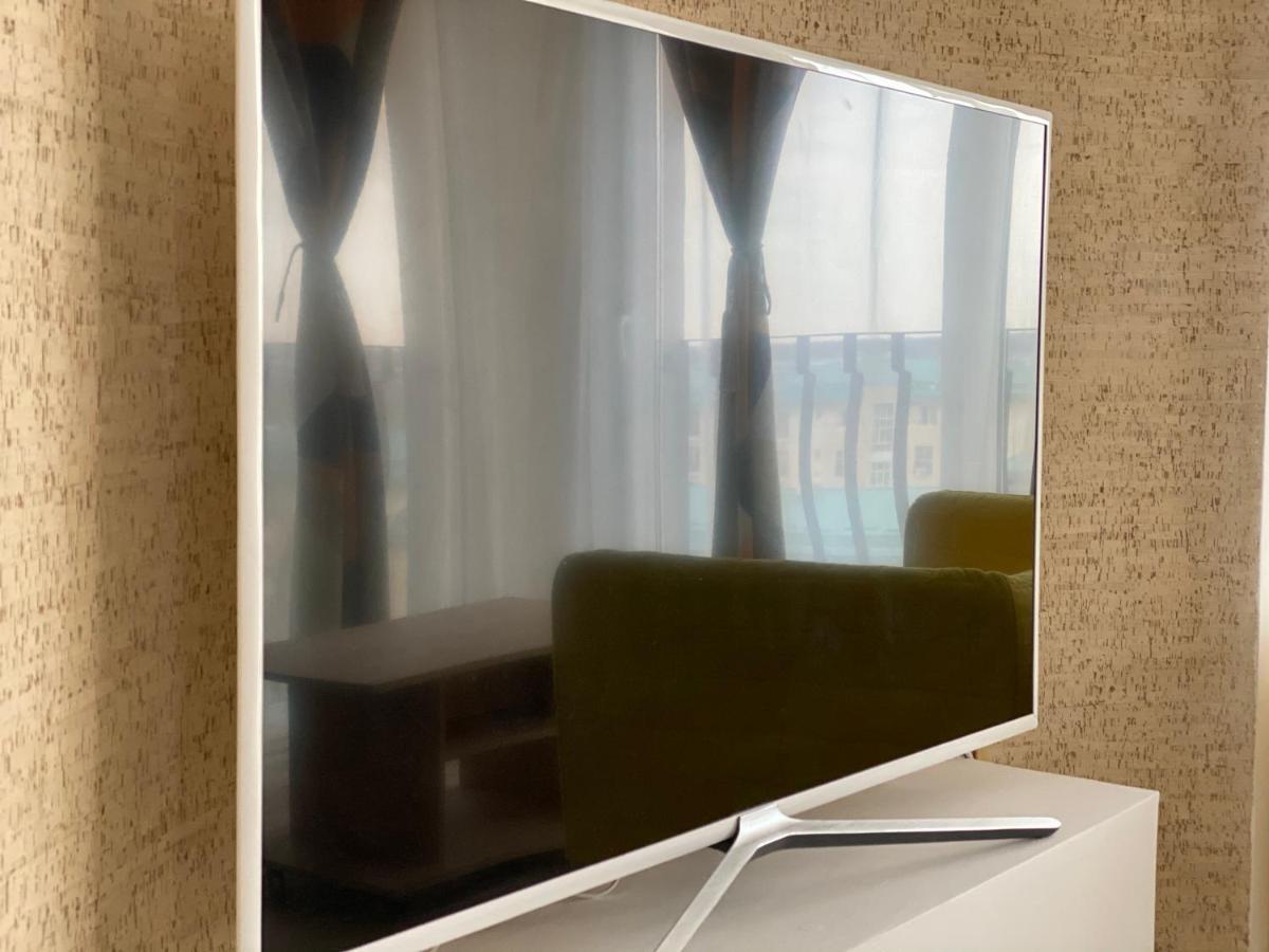Sunny Deluxe Apartment Cosmopolis Stefanestii de Jos Zewnętrze zdjęcie