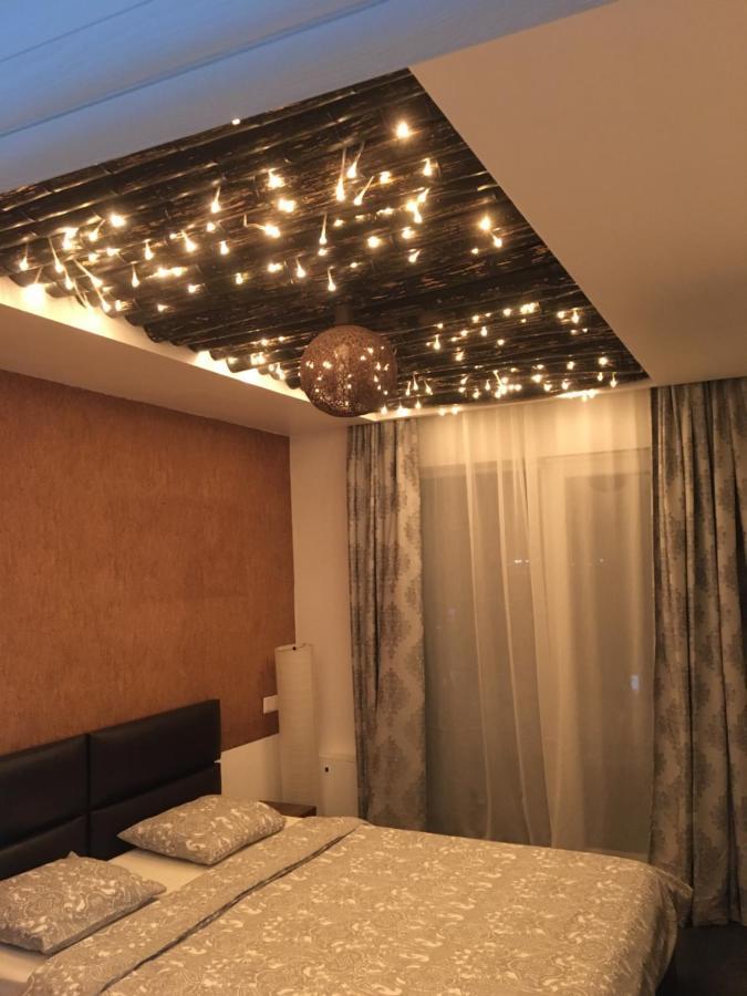 Sunny Deluxe Apartment Cosmopolis Stefanestii de Jos Zewnętrze zdjęcie